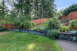 $950,000 - 512 Martina Way<br>Nanaimo, British Columbia, V9T 0E2