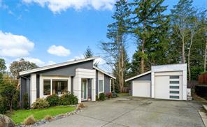 $925,000 - 4981 Dunn Pl<br>Nanaimo, British Columbia, V9T 0J2