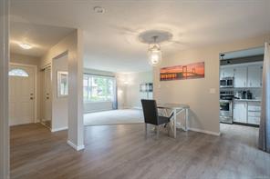 $429,900 - 855 Howard Ave<br>Nanaimo, British Columbia, V9R 5V4