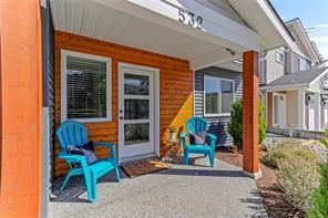 $989,900 - 532 Lori Pl<br>Nanaimo, British Columbia, V9R 0H8