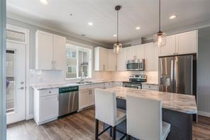 $649,900 - 6115 Glacier Way<br>Nanaimo, British Columbia, V9T 0H8