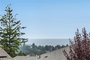 $819,900 - 2173 Woodthrush Pl<br>Nanaimo, British Columbia, V9R 6V2