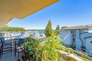 $489,900 - 375 Newcastle Ave<br>Nanaimo, British Columbia, V9S 4H9
