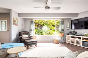 $1,795,000 - 6861 Wayne Pl<br>Lantzville, British Columbia, V0R 2H0