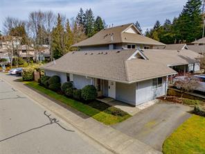 $464,900 - 6027 Jake's Pl<br>Nanaimo, British Columbia, V9T 6E7