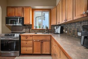 $699,900 - 1813 Northfield Rd<br>Nanaimo, British Columbia, V9S 3B4