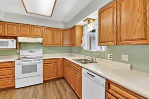 $569,900 - 3936 Maitland St<br>Port Alberni, British Columbia, V9Y 3X2