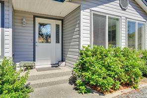 $899,900 - 2320 Hemer Rd<br>Nanaimo, British Columbia, V9X 1G9