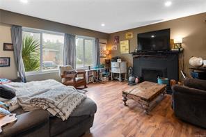 $910,000 - 1550 Larch Rd<br>Ucluelet, British Columbia, V0R 3A0