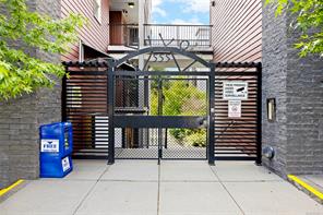 $379,900 - 555 Franklyn St<br>Nanaimo, British Columbia, V9R 2X9