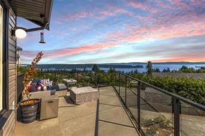 824 Craig Rd, (Du Ladysmith) Duncan British Columbia, V9G 2C4 REMAX PROFESSIONALS $1,250,000 - 824 Craig Rd, (Du Ladysmith) Duncan British Columbia, V9G 2C4