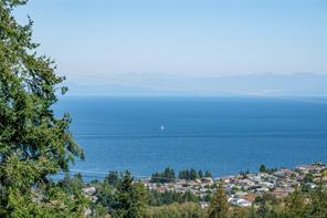 $749,900 - 5267 Lost Lake Rd<br>Nanaimo, British Columbia, V9T 5E6