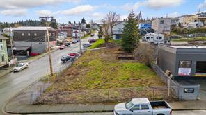 $299,900 - 3185 1st Ave<br>Port Alberni, British Columbia, V9Y 4C1