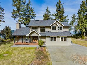 $2,090,000 - 8225 Southwind Dr<br>Lantzville, British Columbia, V0R 2H0