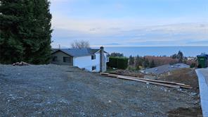 $544,900 - 5230 Laguna Way<br>Nanaimo, British Columbia, V9T 5L7