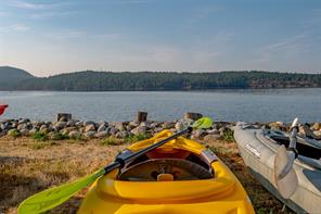 $1,800,000 - 7902 Lantzville Rd<br>Lantzville, British Columbia, V0N 1B0