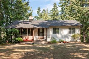 $889,900 - 6650 Green Acres Way<br>Nanaimo, British Columbia, V9T 5R9