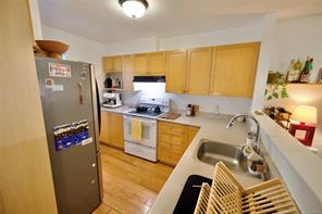 $750,000 - 595 Gibson St<br>Tofino, British Columbia, V0R 2Z0