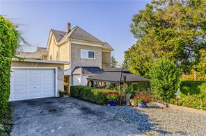 $949,900 - 377 Milton St<br>Nanaimo, British Columbia, V9R 2K8