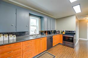 $529,000 - 3357 6th Ave<br>Port Alberni, British Columbia, V9Y 4L3