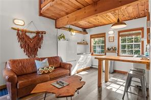 $520,000 - 1002 Peninsula Rd<br>Ucluelet, British Columbia, V0R 3A0