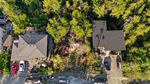 $345,000 - 851 Lorne White Pl<br>Ucluelet, British Columbia, V0R 3A0