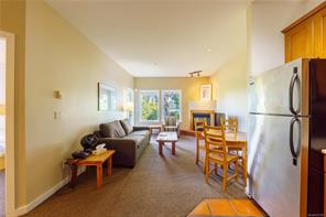 $395,000 - 1971 Harbour Dr<br>Ucluelet, British Columbia, V0R 3A0