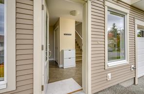 $589,000 - 839 Varsity Way<br>Nanaimo, British Columbia, V9R 0A4