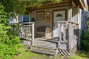 $719,000 - 265 Boardwalk Blvd<br>Ucluelet, British Columbia, V0R 3A0