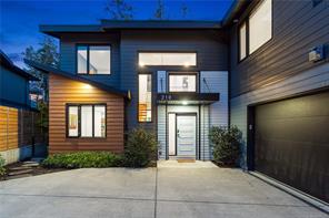 $1,425,000 - 210 Crestline Terr<br>Nanaimo, British Columbia, V9T 0G9