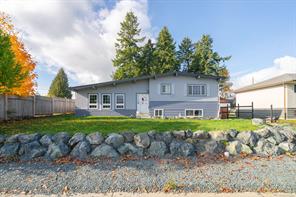 $725,000 - 5032 Cherry Creek Rd<br>Port Alberni, British Columbia, V9Y 7M9