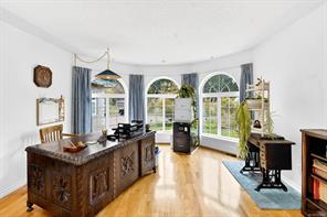 $1,098,000 - 7799A Beaver Creek Rd<br>Port Alberni, British Columbia, V9Y 8M9