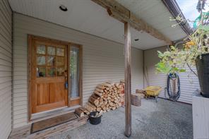 $549,000 - 280 Binnacle Rd<br>Bamfield, British Columbia, V0R 1B0