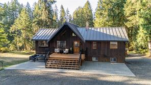 $2,100,000 - 995 Nanaimo River Rd, (Na South Nanaimo) Nanaimo British Columbia, V9X 1E5