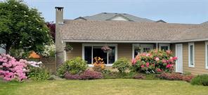 $734,900 - 6255 Blueback Rd<br>Nanaimo, British Columbia, V9V 1A9