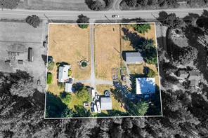 $1,800,000 - 2687 Jingle Pot Rd<br>Nanaimo, British Columbia, V9R 6W5