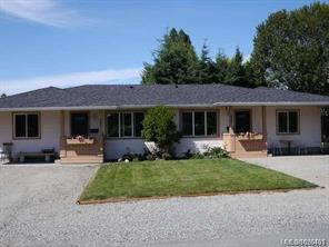 $699,900 - 502 Elizabeth St<br>Nanaimo, British Columbia, V9R 3C9