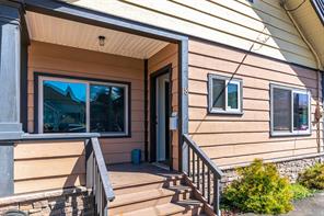 $724,999 - 18 Gillespie St<br>Nanaimo, British Columbia, V9R 4Y3