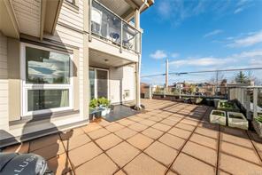 $549,000 - 327 Prideaux St<br>Nanaimo, British Columbia, V9R 2N4