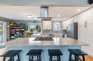 $899,000 - 5523 Fernandez Pl<br>Nanaimo, British Columbia, V9T 2N1