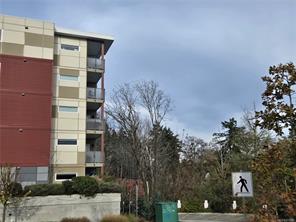 $499,000 - 20 Barsby Ave<br>Nanaimo, British Columbia, V9R 0K4