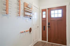 $679,000 - 4569 Beaufort St<br>Port Alberni, British Columbia, V9Y 5R3