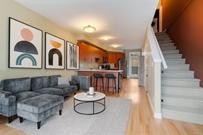 $399,900 - 5170 Dunster Rd<br>Nanaimo, British Columbia, V9T 2Z2