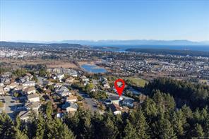 $875,000 - 1085 College Dr<br>Nanaimo, British Columbia, V9R 5V5