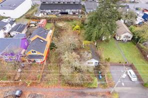 $225,000 - 247 Irwin St<br>Nanaimo, British Columbia, V9R 4X4