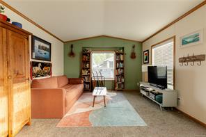 $338,000 - 421 Humpback Pl<br>Ucluelet, British Columbia, V0R 3A0