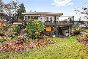 $750,000 - 1870 Deerborne Pl<br>Nanaimo, British Columbia, V9T 1A2
