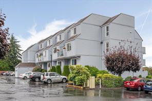 $415,000 - 6231 Blueback Rd<br>Nanaimo, British Columbia, V9V 1J3