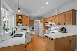 $650,000 - 165 Ocean Walk Dr, (Na North Nanaimo) Nanaimo British Columbia, V9V 1N2