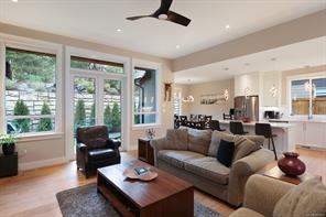 properties-photo-smale